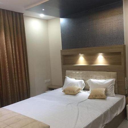 Apartmán Rose Garden Dháka Exteriér fotografie